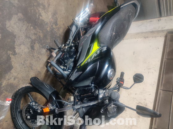 Honda Livo